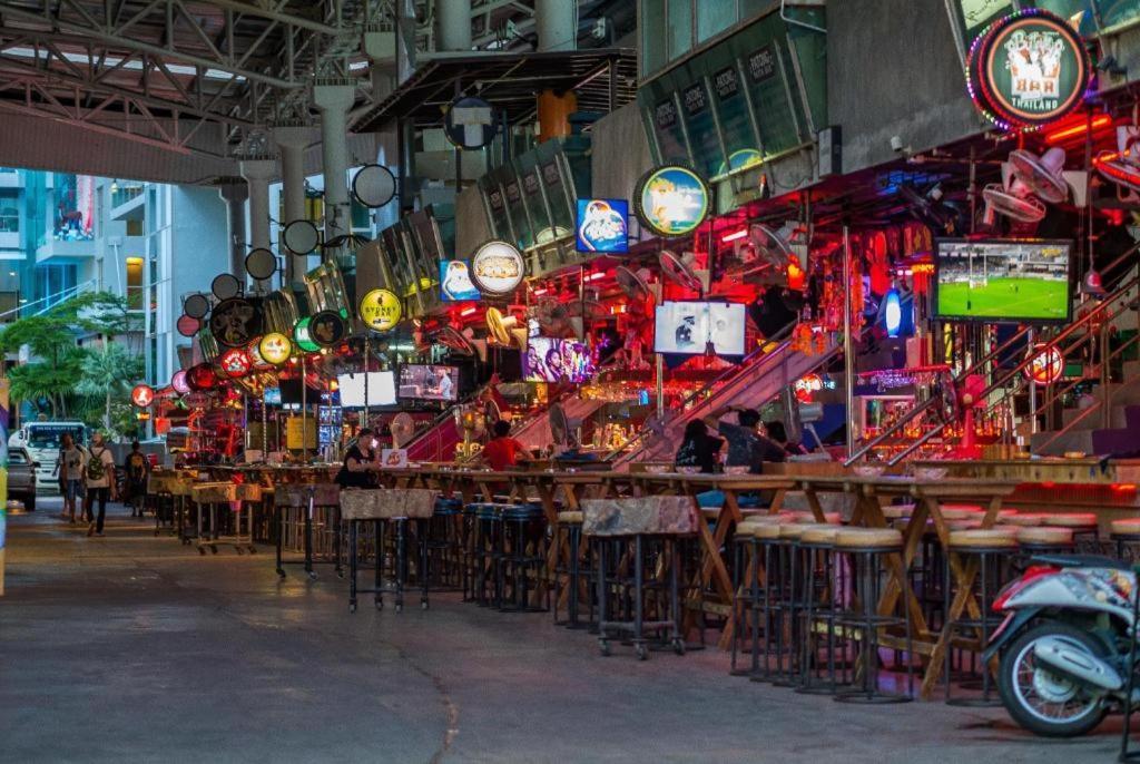 Patong 艾莉亚精品房间酒店 外观 照片